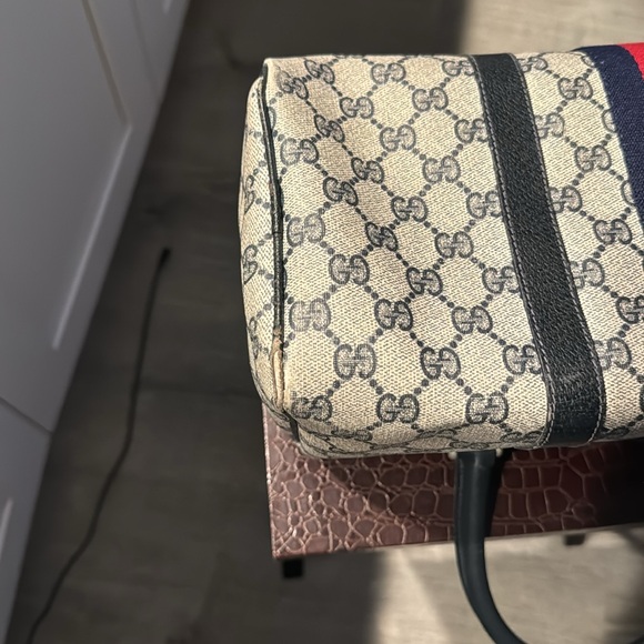 Back from the spa and all pretty! ‼️‼️. GUCCI BOSTON BAG. - Picture 14 of 16